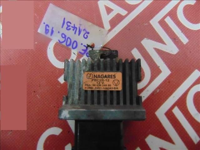 bontott PEUGEOT 508 Izzító Relé