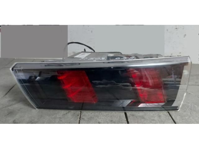 bontott PEUGEOT 508 Jobb Belső Hátsó Lámpa