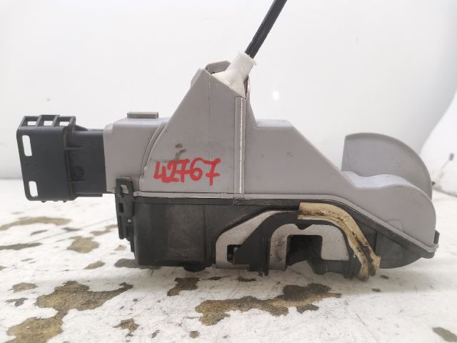 bontott PEUGEOT 508 Jobb első Ajtózár