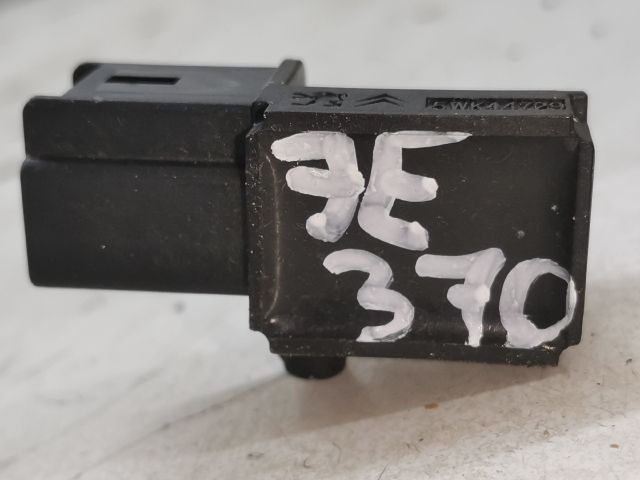 bontott PEUGEOT 508 Jobb első Oldal Ütközés Érzékelő