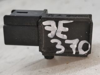 bontott PEUGEOT 508 Jobb első Oldal Ütközés Érzékelő