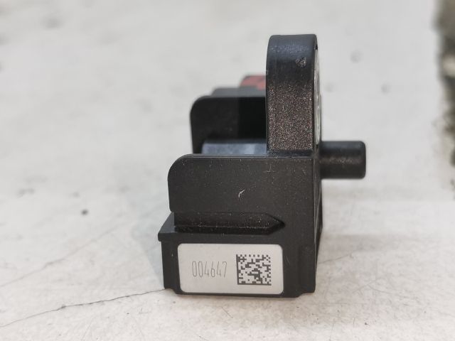 bontott PEUGEOT 508 Jobb első Oldal Ütközés Érzékelő