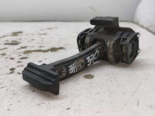 bontott PEUGEOT 508 Jobb hátsó Ajtóhatároló