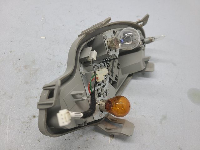 bontott PEUGEOT 508 Jobb Hátsó Lámpa Foglalat