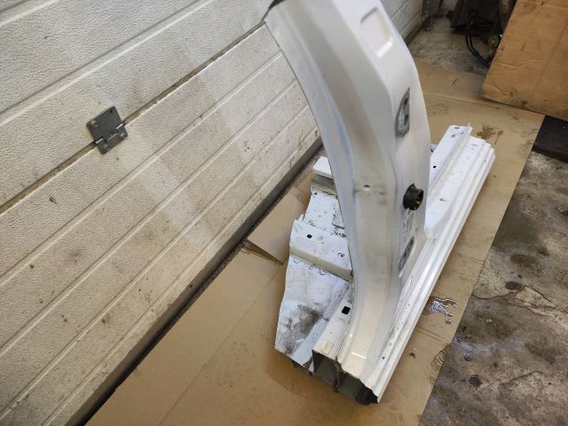 bontott PEUGEOT 508 Jobb Küszöb