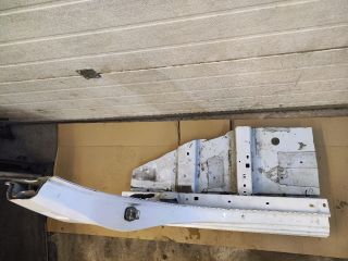 bontott PEUGEOT 508 Jobb Küszöb