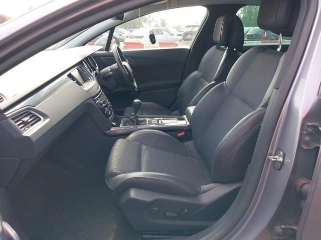 bontott PEUGEOT 508 Jobb Küszöb