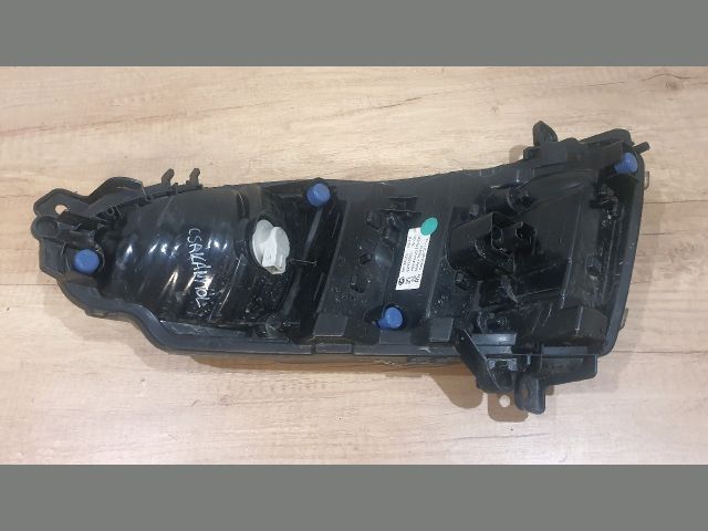 bontott PEUGEOT 508 Jobb Nappali Menetfény