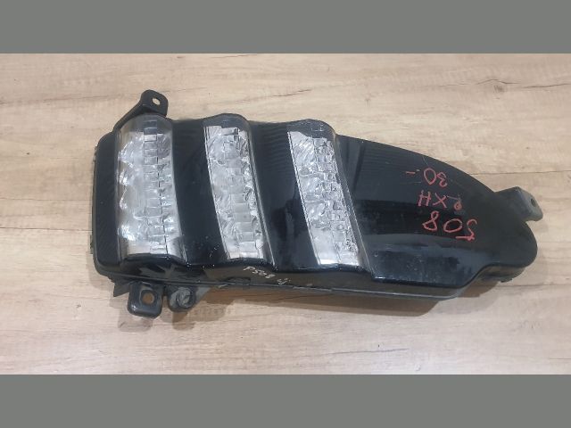 bontott PEUGEOT 508 Jobb Nappali Menetfény