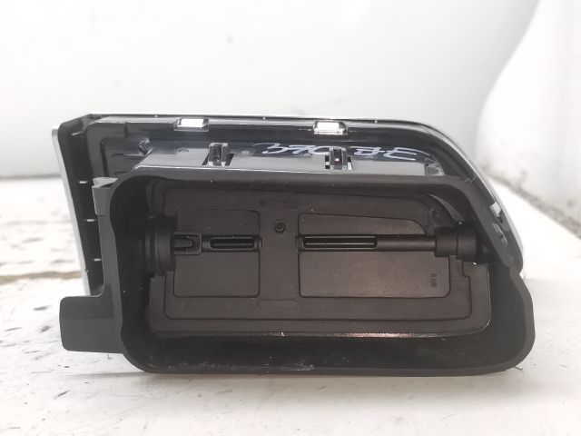 bontott PEUGEOT 508 Jobb Szellőző