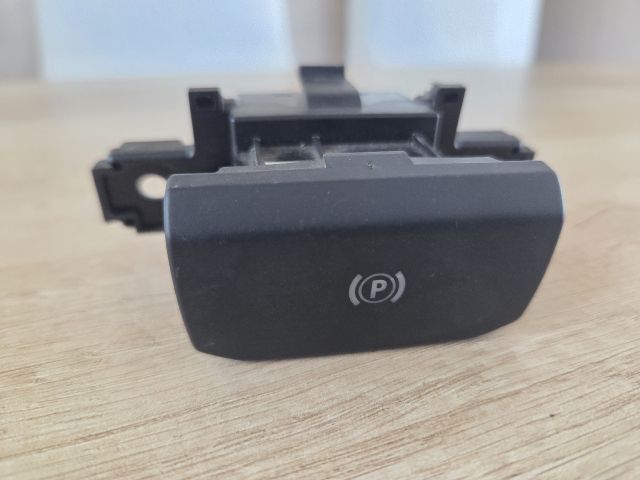 bontott PEUGEOT 508 Kézifék Kapcsoló