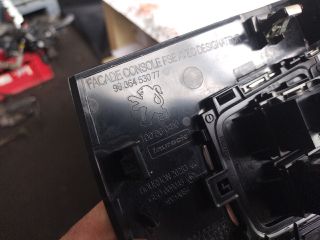 bontott PEUGEOT 508 Középkonzol Vezérlő Panel