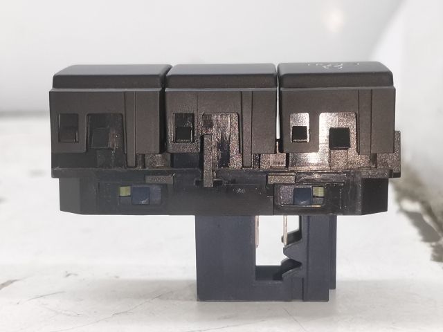 bontott PEUGEOT 508 Menetstabilizátor Kapcsoló