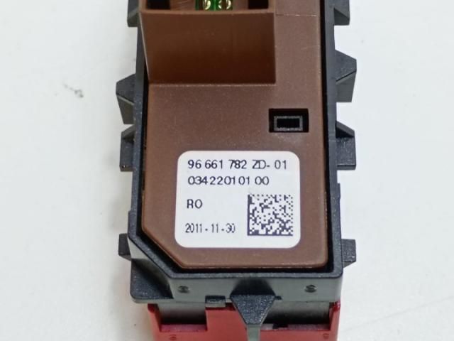 bontott PEUGEOT 508 Pánik Kapcsoló