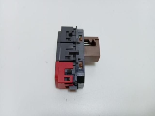 bontott PEUGEOT 508 Pánik Kapcsoló