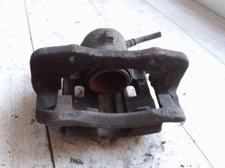 bontott PEUGEOT 607 Jobb első Féknyereg Munkahengerrel