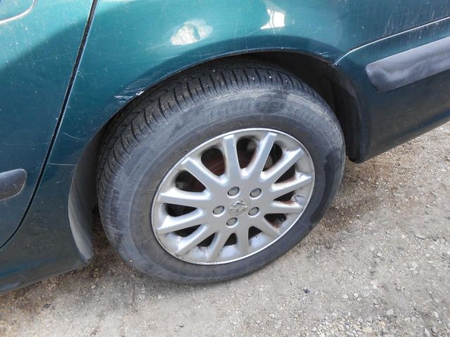 bontott PEUGEOT 607 Jobb első Rugó