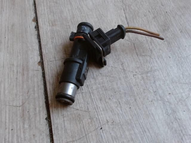 bontott PEUGEOT 607 Porlasztó (1 db)