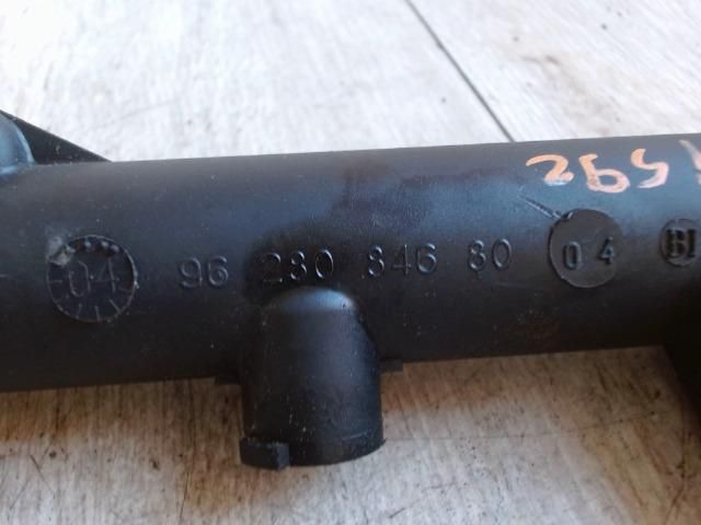 bontott PEUGEOT 607 Porlasztó Sor / Híd