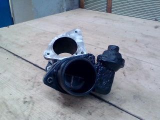 bontott PEUGEOT 607 Fojtószelep (Mechanikus)