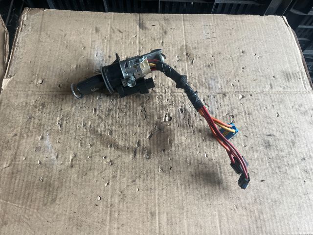 bontott PEUGEOT 607 Gyújtáskapcsoló