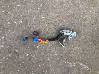 bontott PEUGEOT 607 Gyújtáskapcsoló