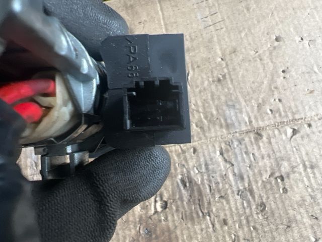 bontott PEUGEOT 607 Gyújtáskapcsoló