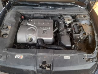 bontott PEUGEOT 607 Jobb első Féknyereg Munkahengerrel