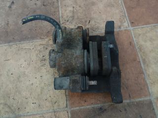 bontott PEUGEOT 607 Jobb első Féknyereg Munkahengerrel