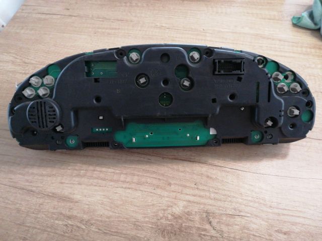 bontott PEUGEOT 607 Kilométeróra