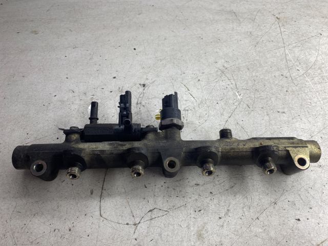 bontott PEUGEOT 607 Közösnyomócső