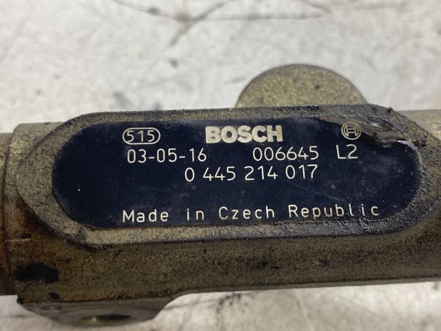 bontott PEUGEOT 607 Közösnyomócső