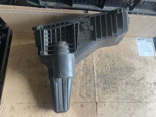 bontott PEUGEOT 607 Légszűrő Ház