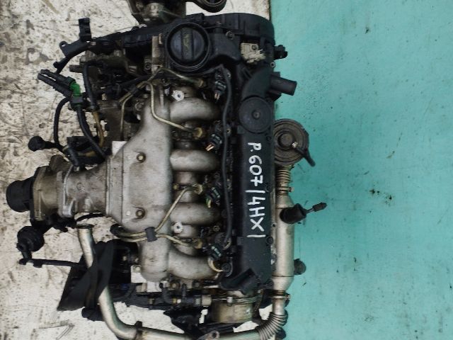 bontott PEUGEOT 607 Motor (Fűzött blokk hengerfejjel)