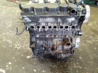 bontott PEUGEOT 607 Motor (Fűzött blokk hengerfejjel)