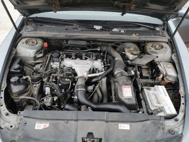 bontott PEUGEOT 607 Motor (Fűzött blokk hengerfejjel)