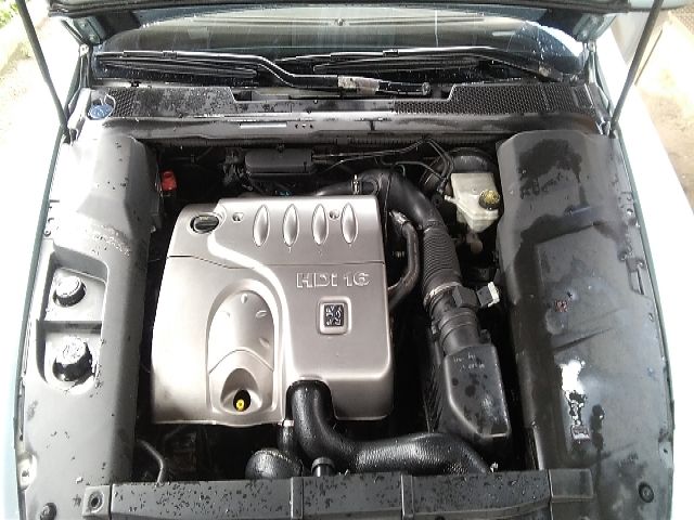 bontott PEUGEOT 607 Motor (Fűzött blokk hengerfejjel)