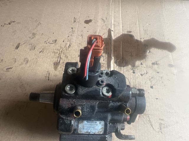 bontott PEUGEOT 607 Nagynyomású Szivattyú