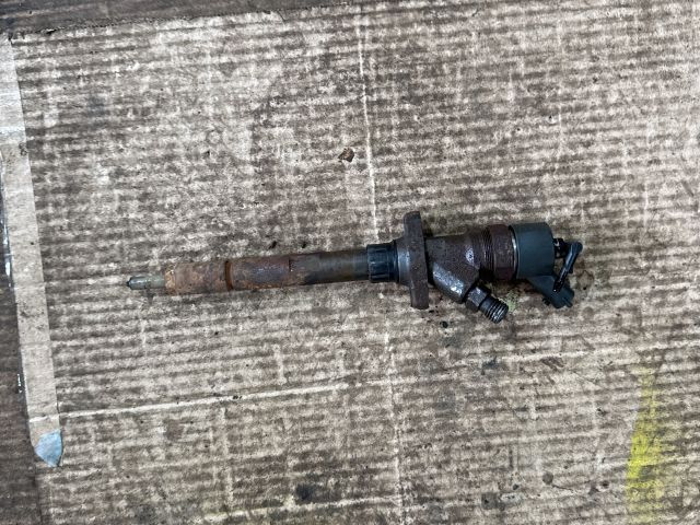 bontott PEUGEOT 607 Porlasztó (1 db)