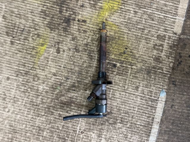 bontott PEUGEOT 607 Porlasztó (1 db)