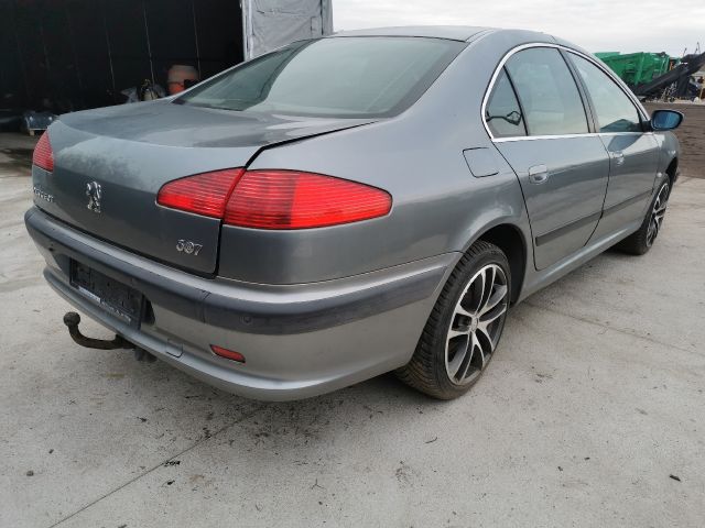 bontott PEUGEOT 607 Tank