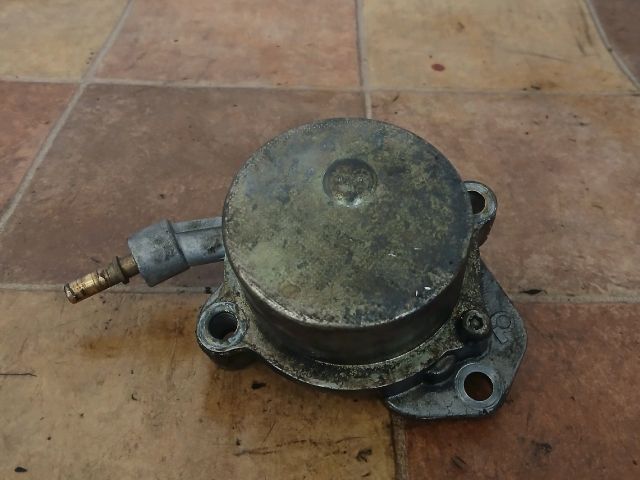 bontott PEUGEOT 607 Vákumpumpa