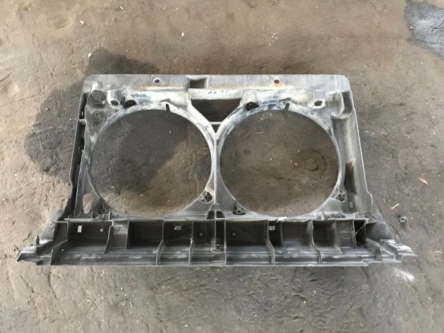 bontott PEUGEOT 607 Hűtőventilátor Keret