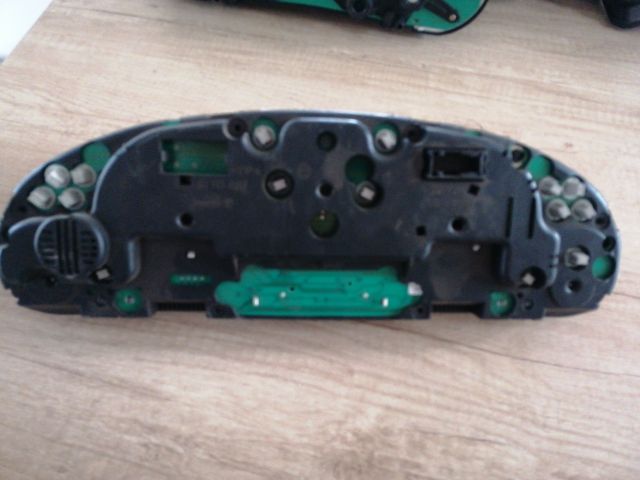 bontott PEUGEOT 607 Kilométeróra