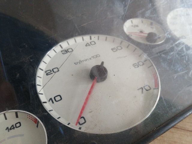 bontott PEUGEOT 607 Kilométeróra