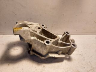 bontott PEUGEOT 607 Motor Tartó Bak (Fém)