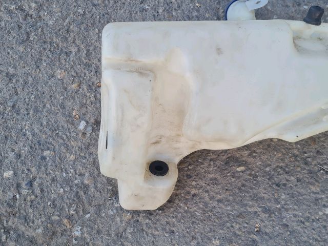 bontott PEUGEOT 607 Ablakmosó Tartály