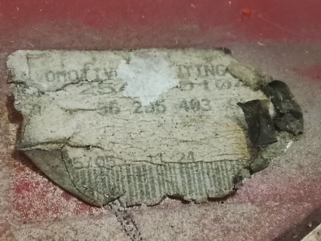 bontott PEUGEOT 607 Bal Belső Hátsó Lámpa