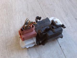 bontott PEUGEOT 607 Bal első Ajtózár