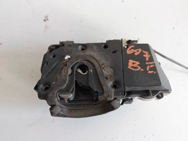 bontott PEUGEOT 607 Bal első Ajtózár